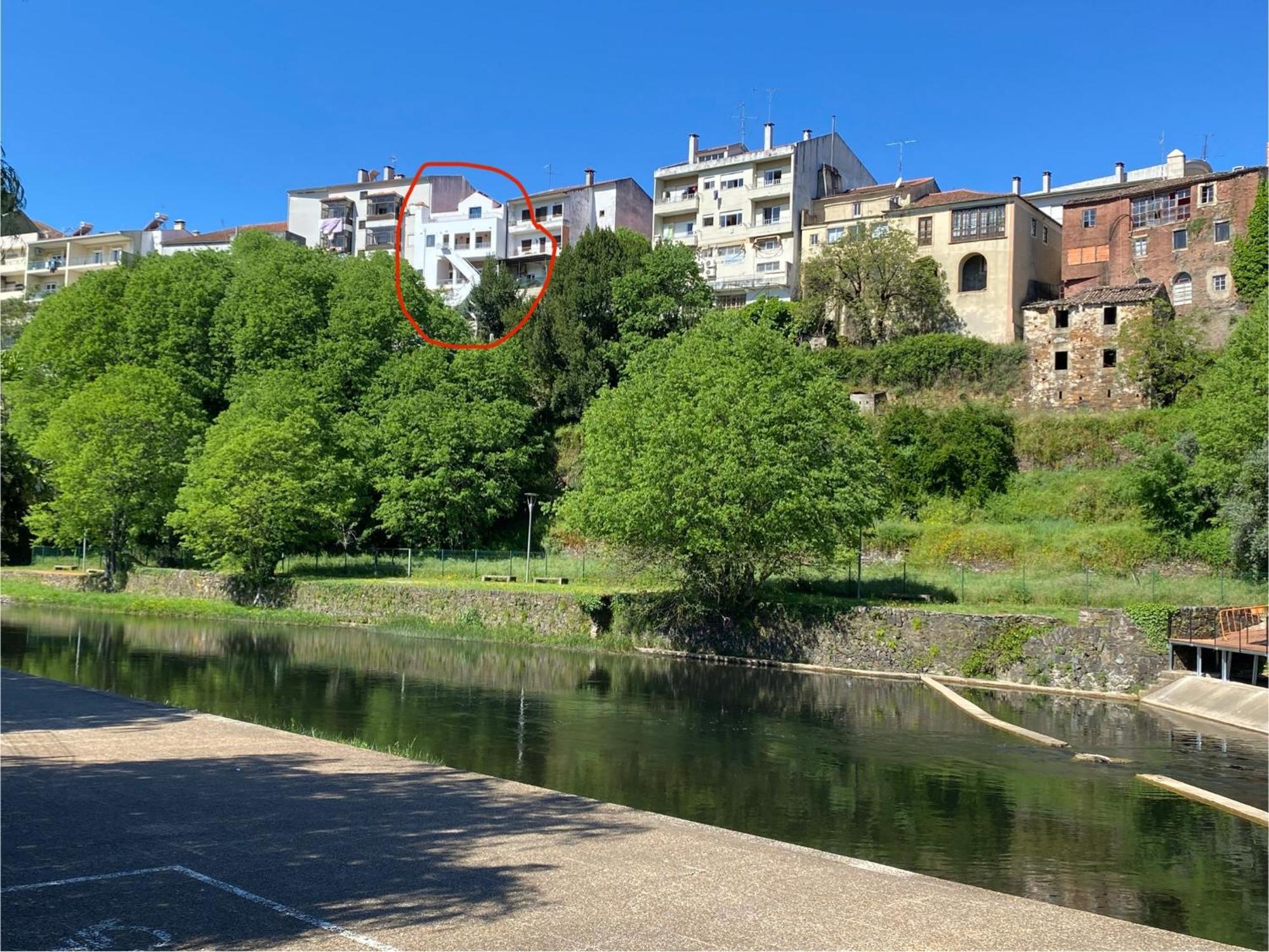 Mira D'Ouro Serta Luaran gambar